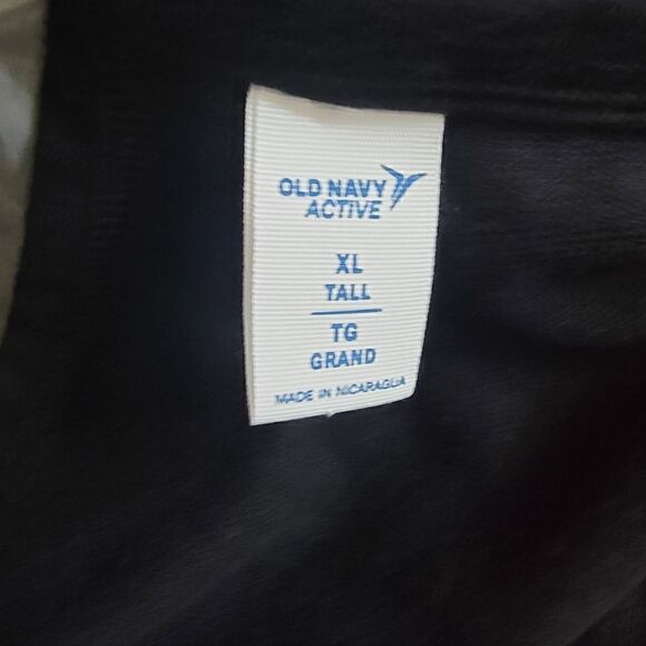 Old Navy Bundle 2 Black Sweatshirts. Size XL and XXL. - Picture 15 of 15